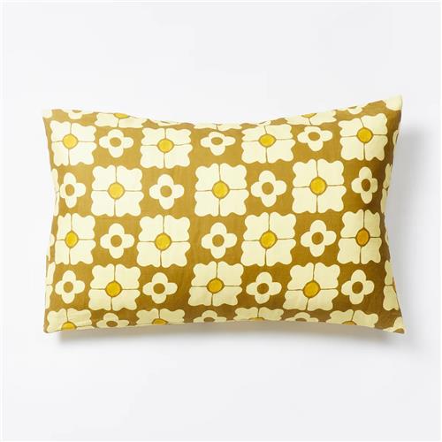 Carnation Moss Standard Pillowcase