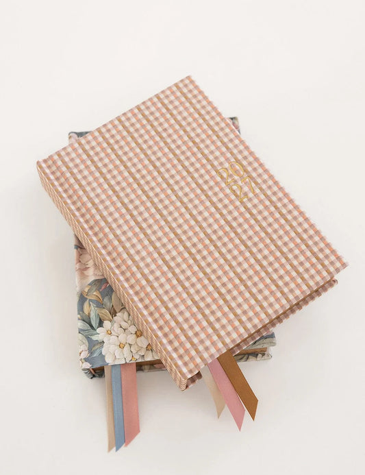 2027 Day to A Page Planner