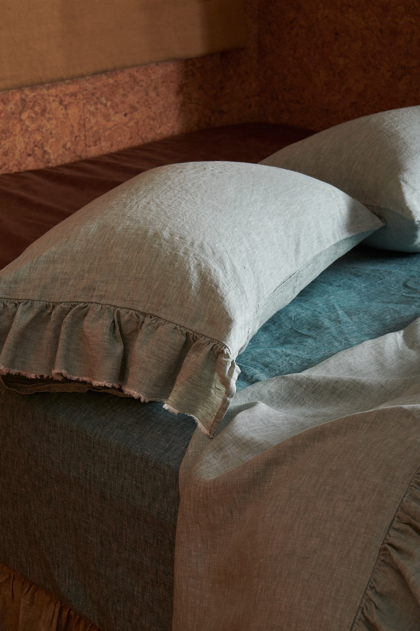 Fog Single Linen Pillowcases