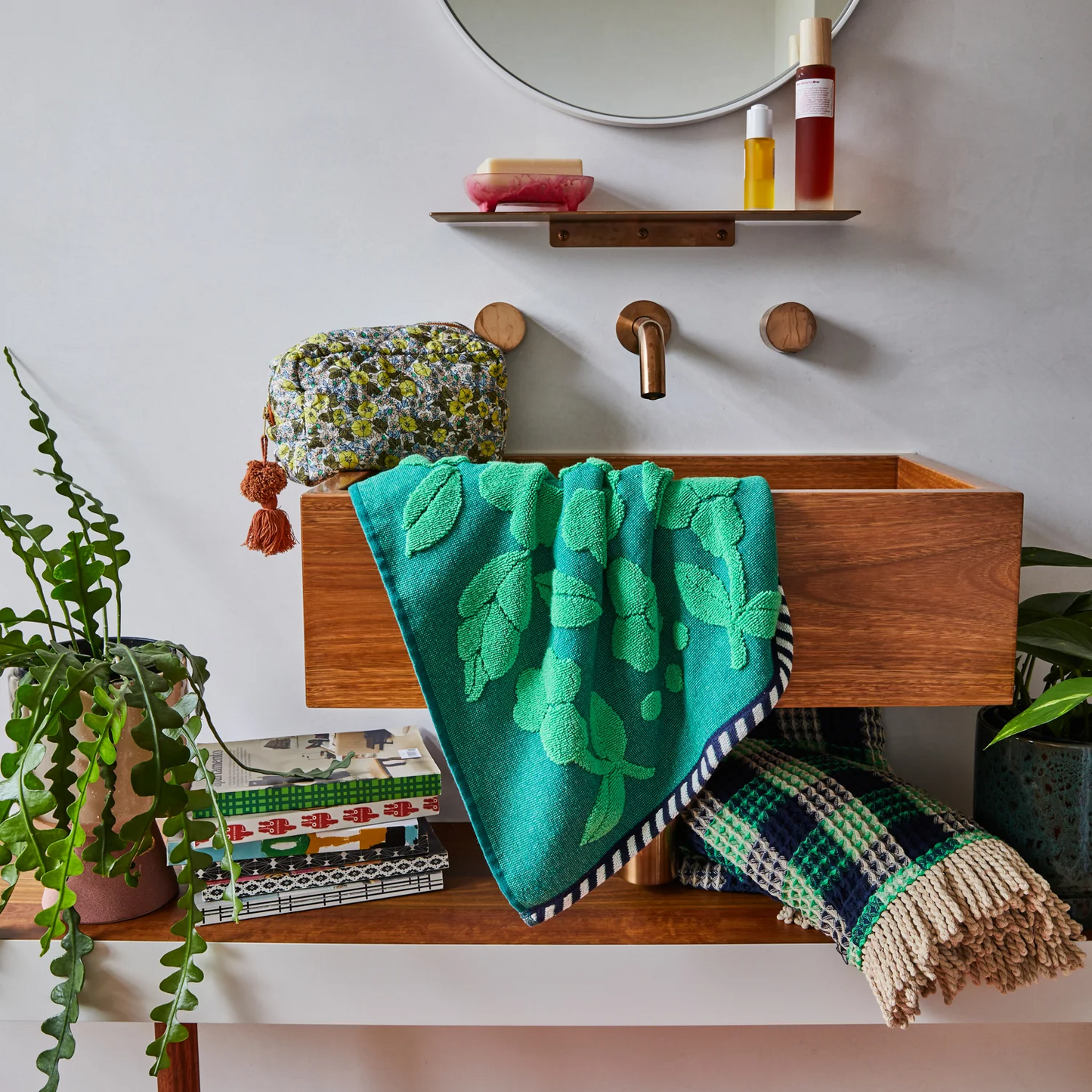 Florence Hand Towel - Apple