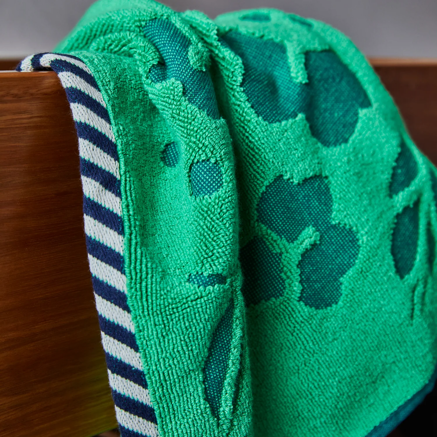 Florence Hand Towel - Apple