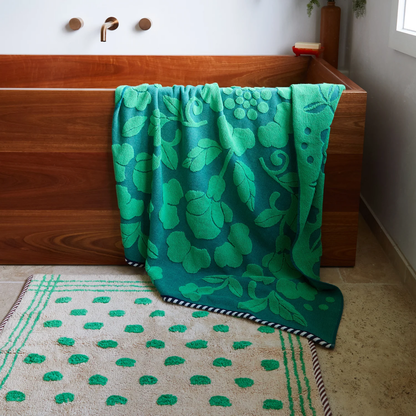 Florence Bath Sheet - Apple