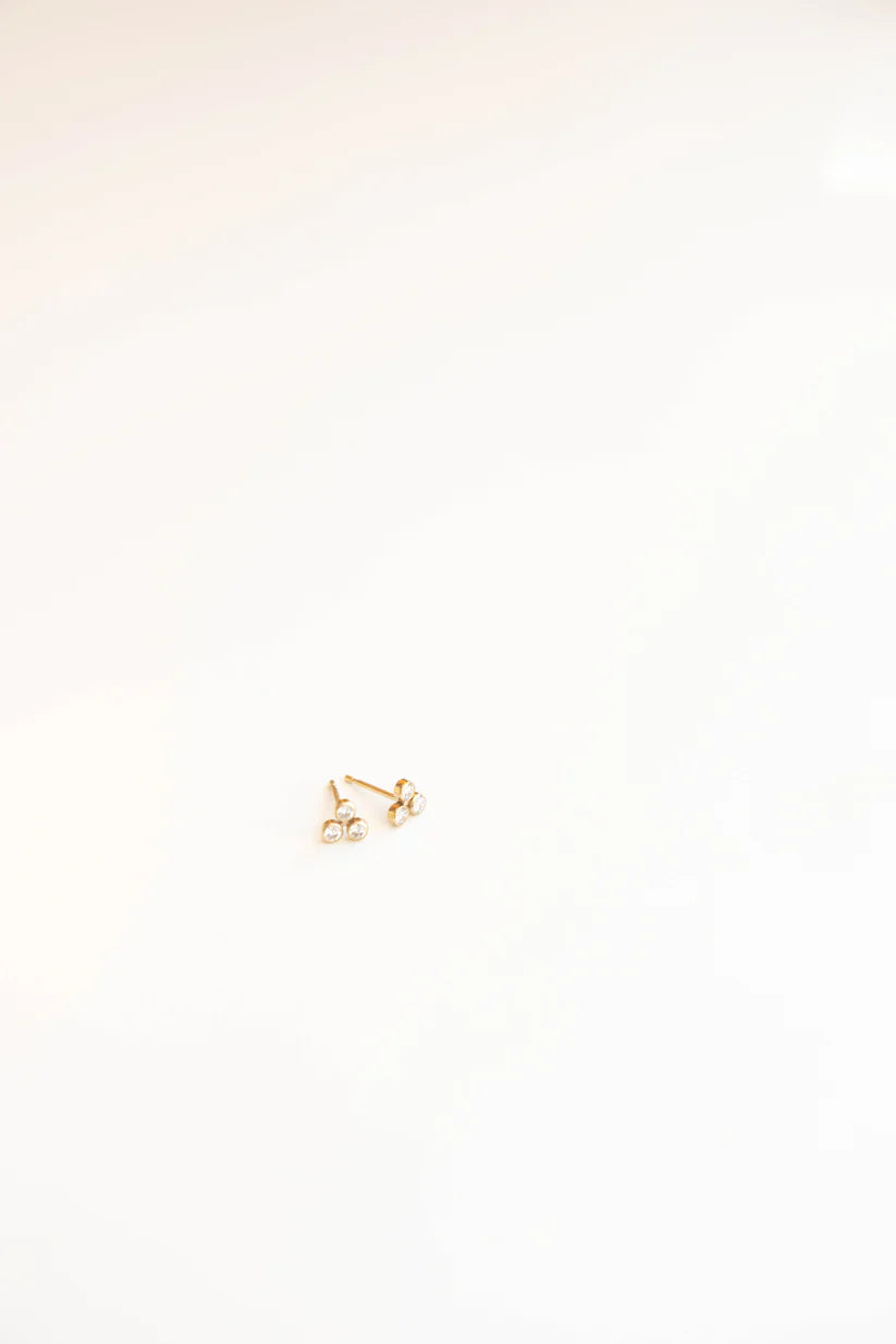 zoru - glimmer studs