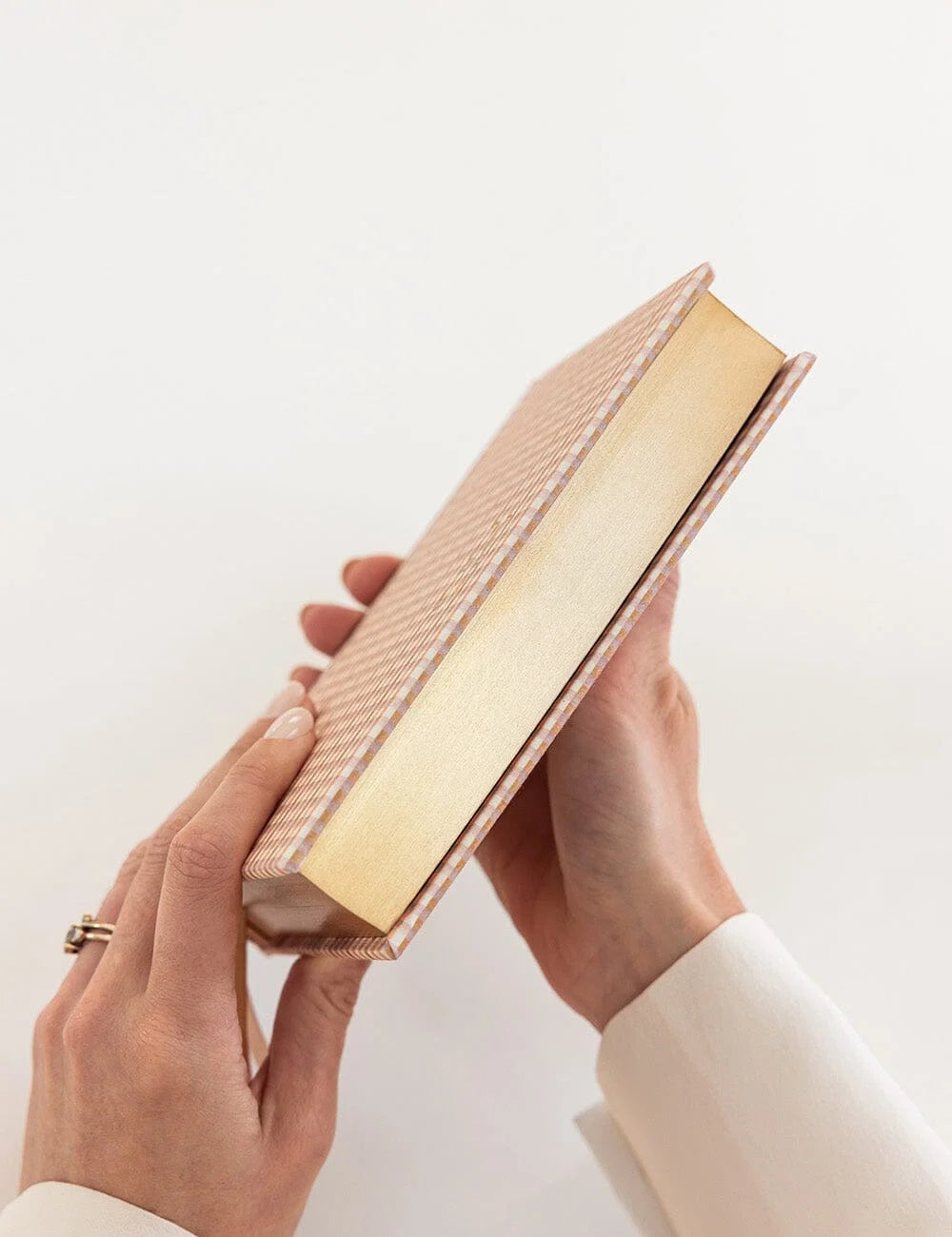 2027 Day to A Page Planner