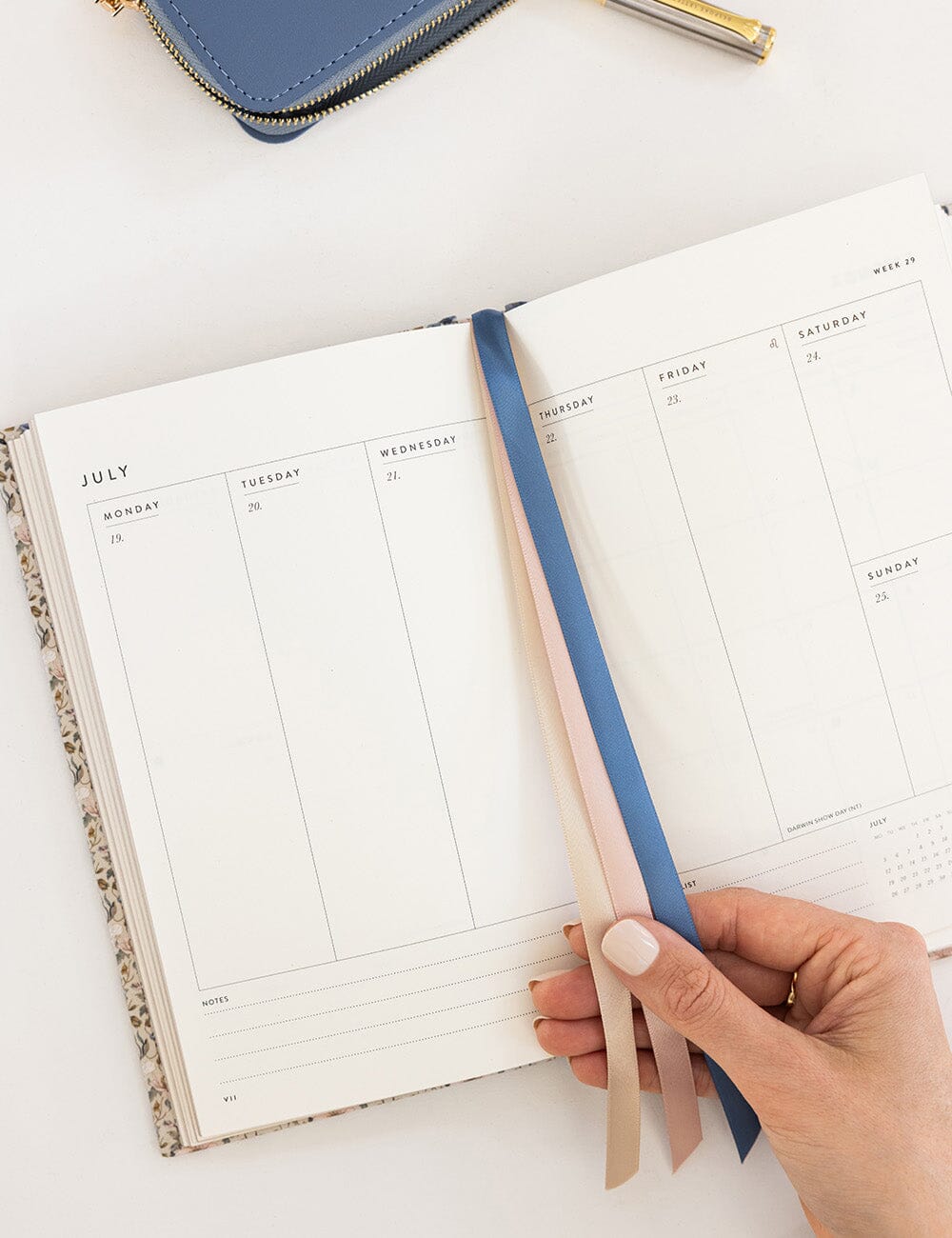 2027 Weekly Petite Vertical Planner