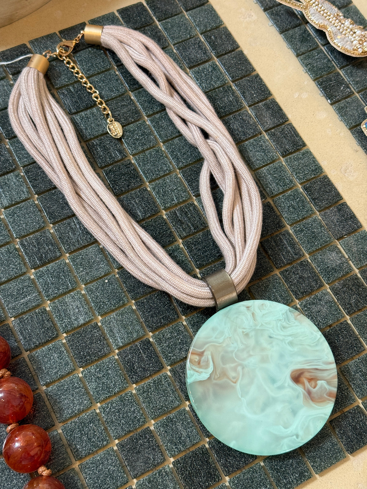 Minny Necklace