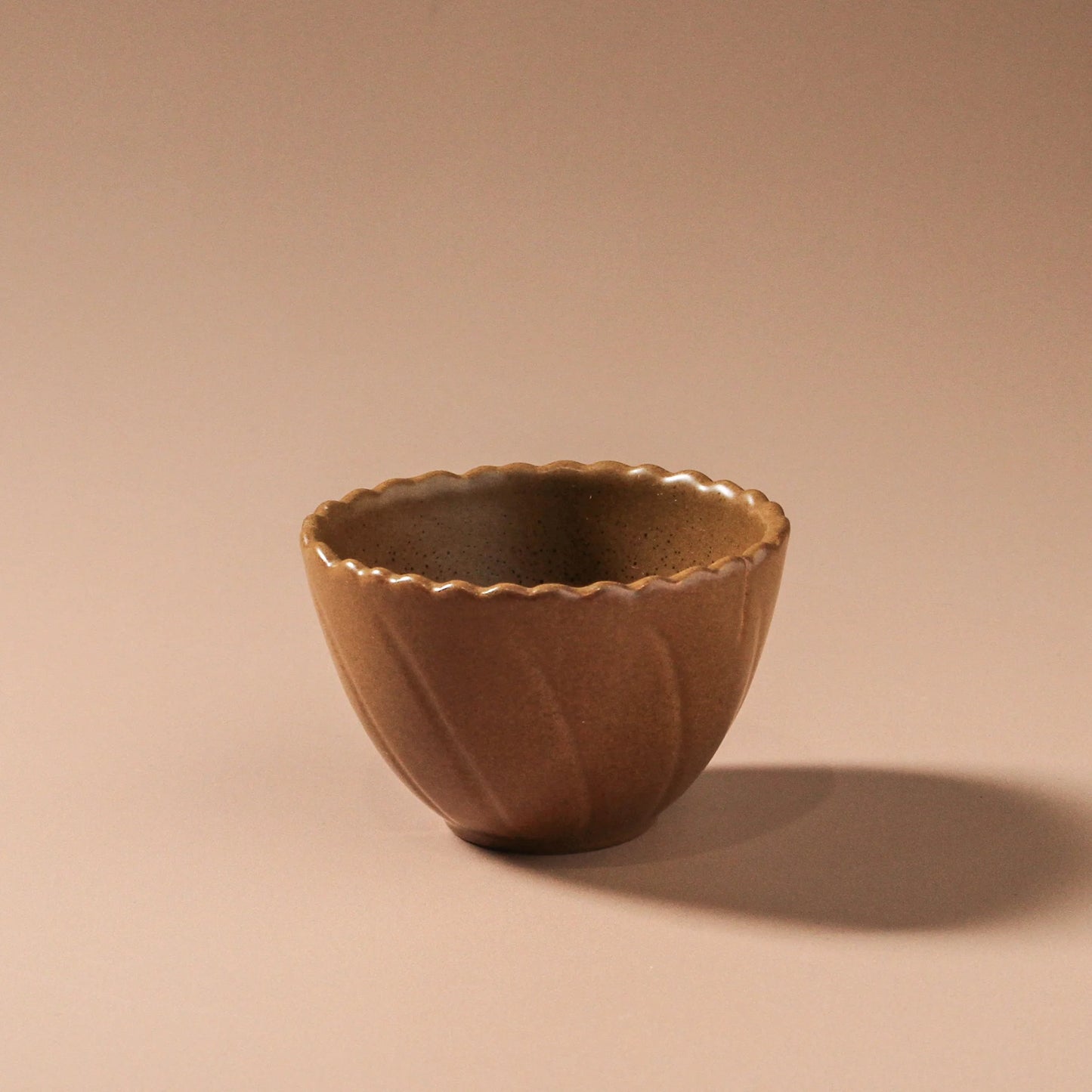 Magnus Scalloped Bowl